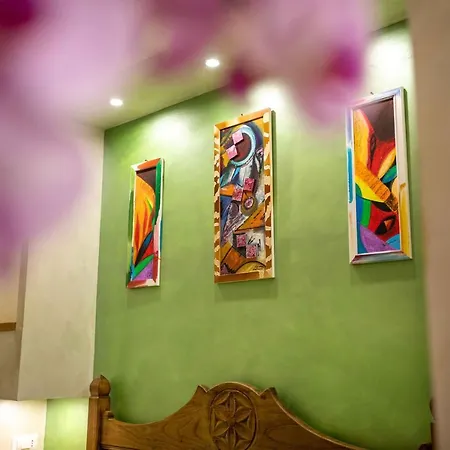 Apartment House *