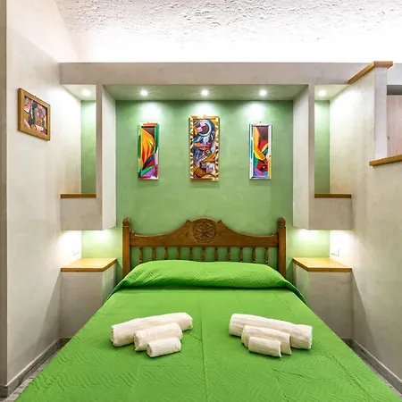 House Apartment *